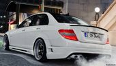 Mercedes-Benz C63 AMG 2010