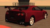 Nissan GTR-R35 (DFF)