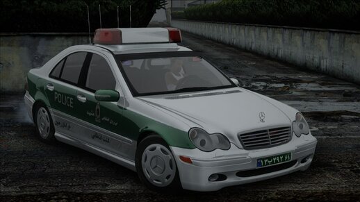 Mercedes Benz C32 IR Police